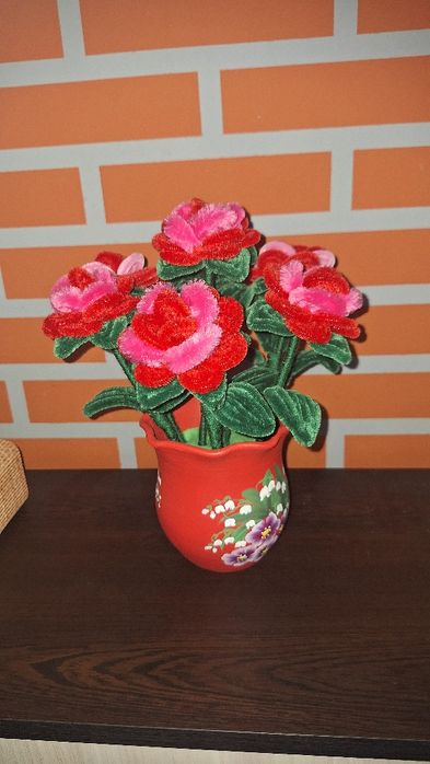 Flori din sarma plusata