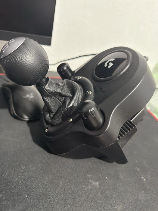 Logitech g29 перфектен