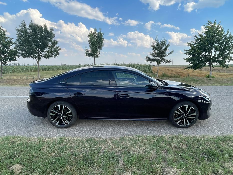 Peugeot 508 GT Plug-in Hybrid 225 | Night Vision | Masaj | Trapă | Istoric Peugeot | 76.000 km