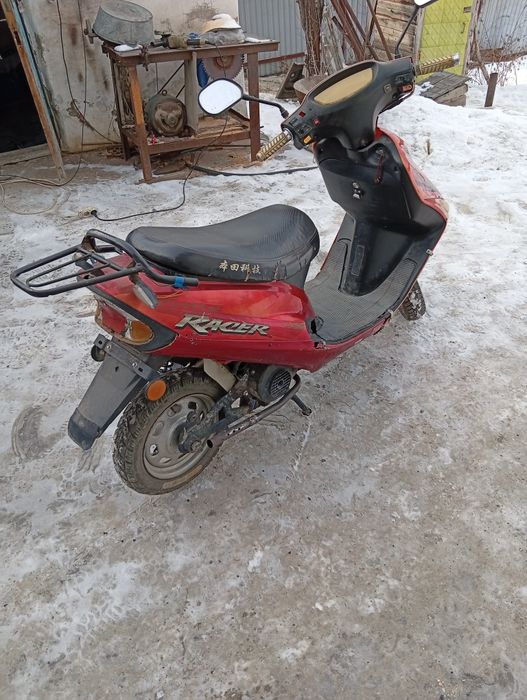 Продам скутер 80 кубов