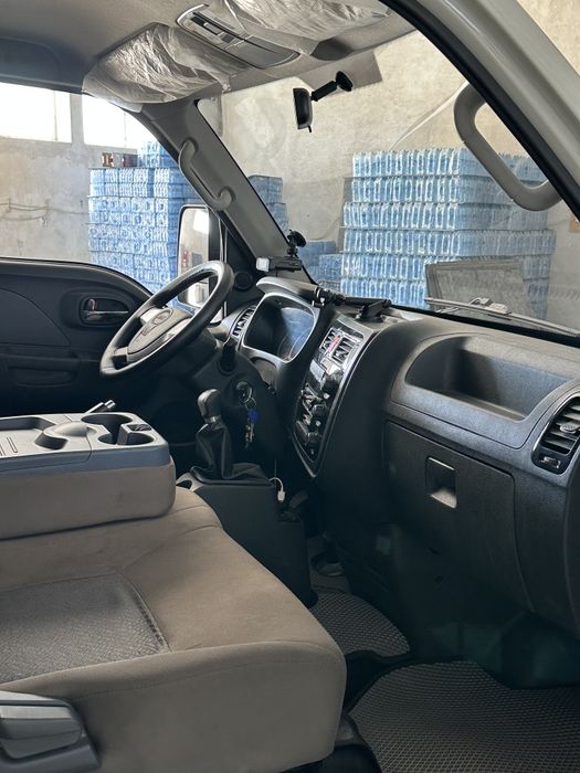 Грузовые машина JAC X200