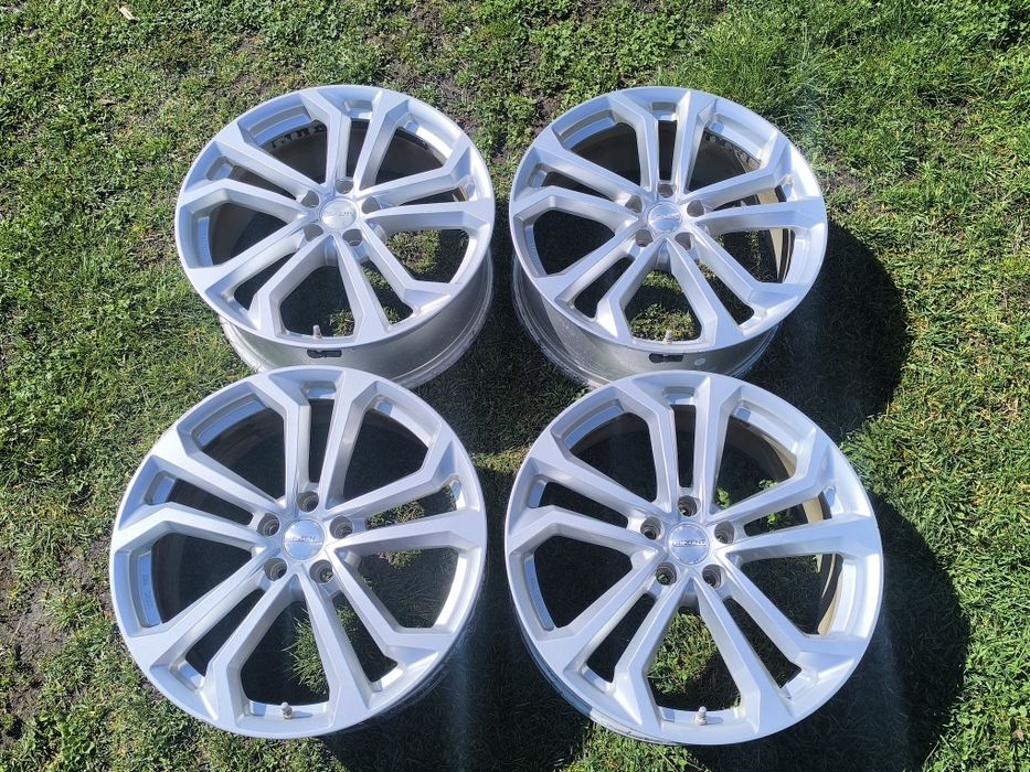 Dezent TA 20 цола джанти за Hyundai Mazda Nissan Honda 5x114.3