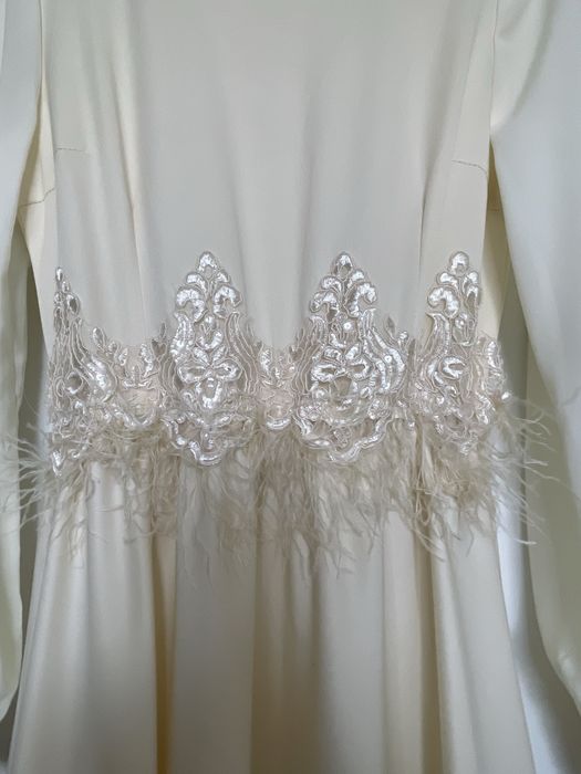 Платье белое размер 44