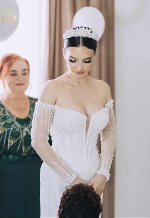 Vând rochia de mireasă!