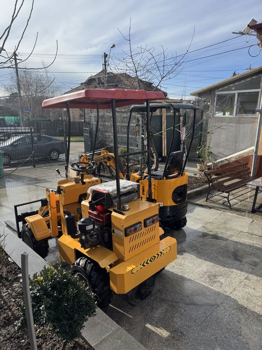 Miniexcavator si minivola noi