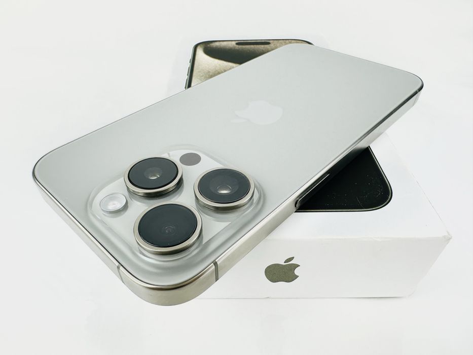 Apple iPhone 15 Pro 128GB Natural Titanium Отличен ! Гаранция!