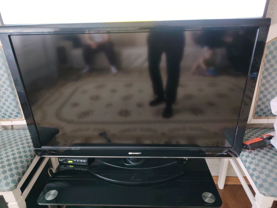 Продам телевизор