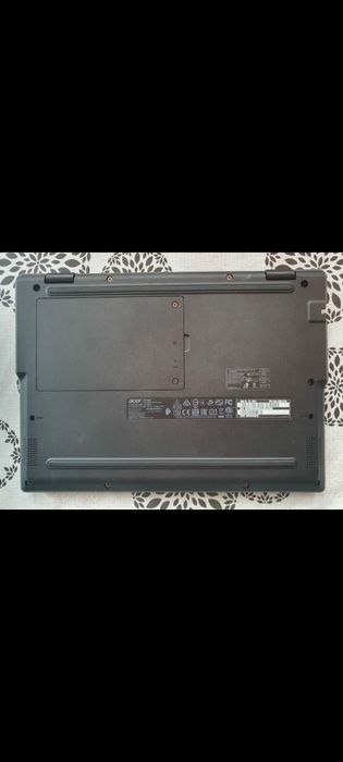 Ухоженный ультрабук Acer