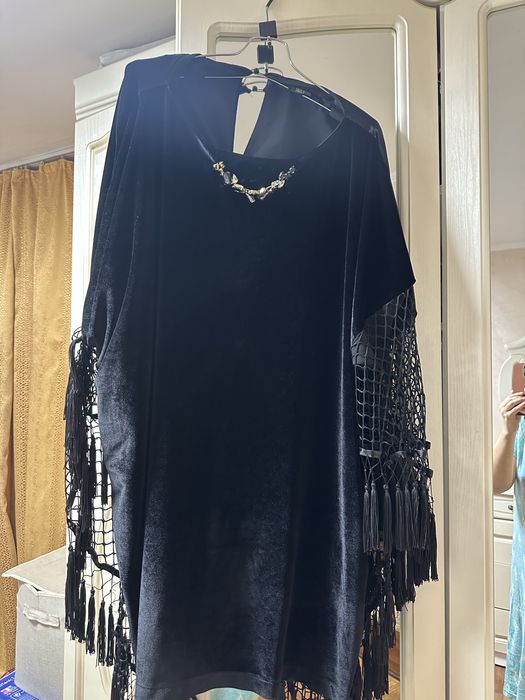 Продам платье по очень низким ценам