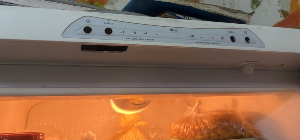 Продам холодильник