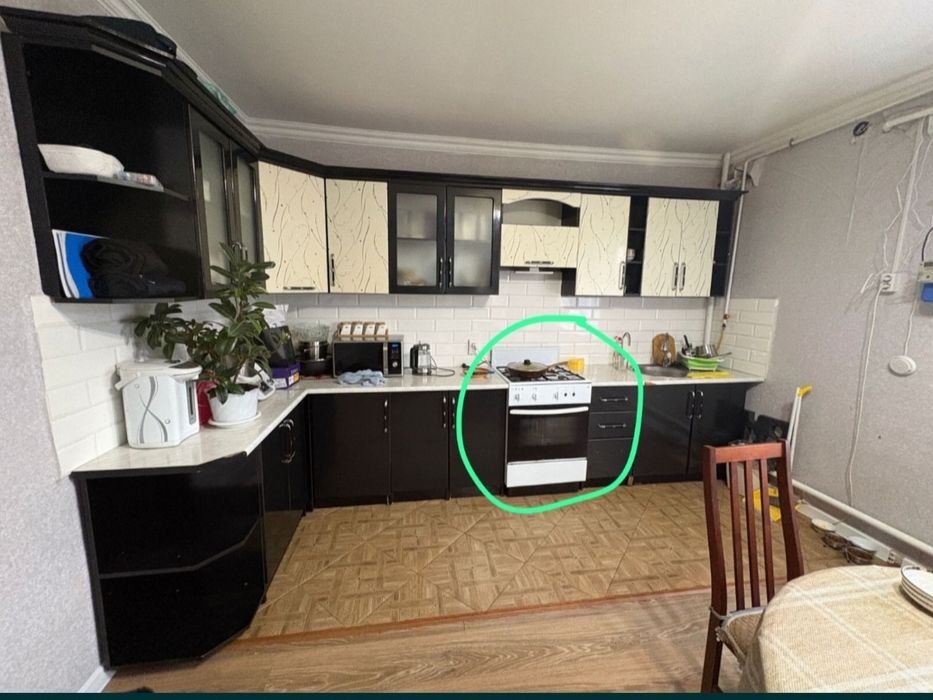 продаю кухонный гарнитур