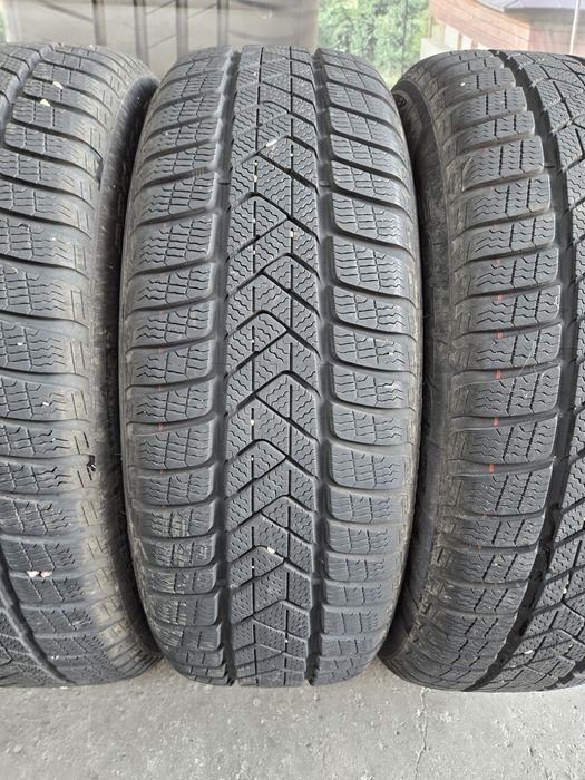 225/60/18 PIRELLI 4бр
