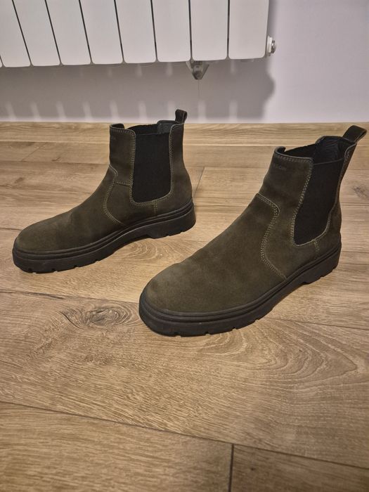Ghete chelsea Hinson (m 45)