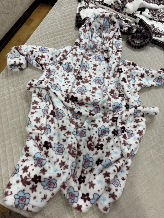 Женакая одежда. Все по три тыс тнг отдам.