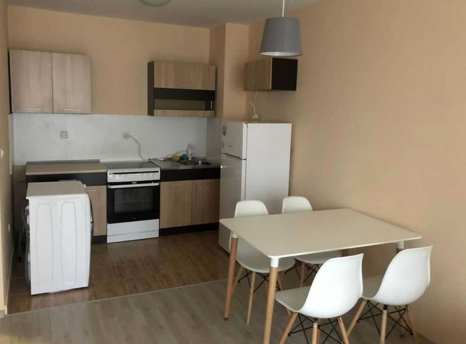 Двустаен имот в Младост 2