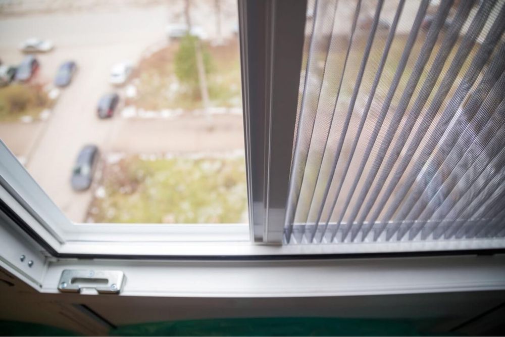 Раздвижные маскитные сетки плиссе