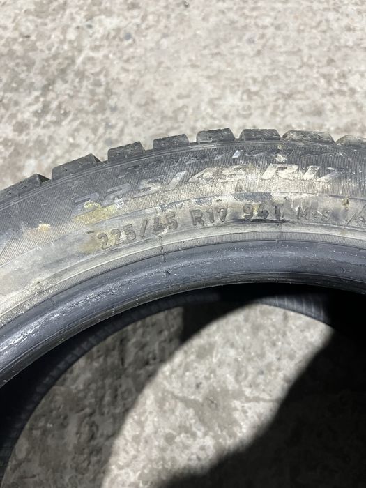 Продам зимние шины