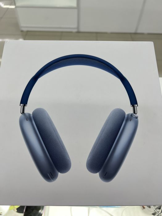 Air Pods Max с каробкой и с кейсом