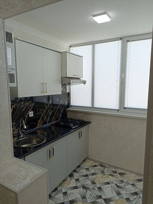 Срочно продаётся квартира Микрорайон