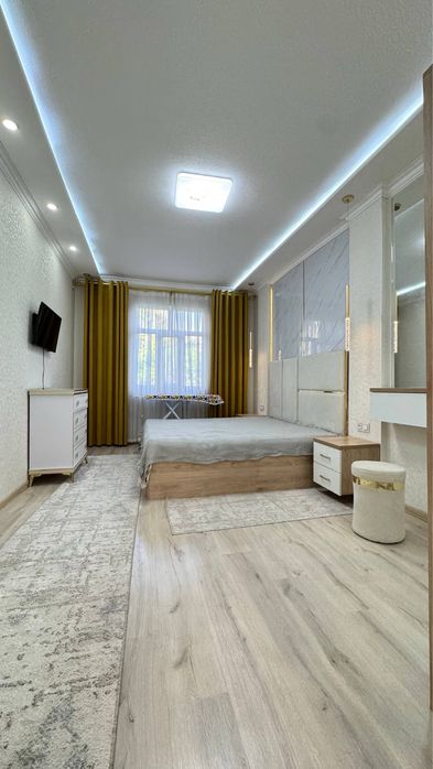 Продам квартиру,Чилонзар 7 квартал,ориентир круг Актепа (мебельный)