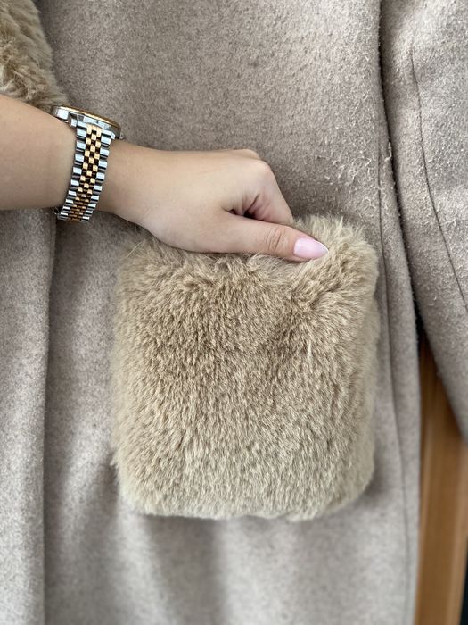 Вълнено палто с пух, бежов цвят