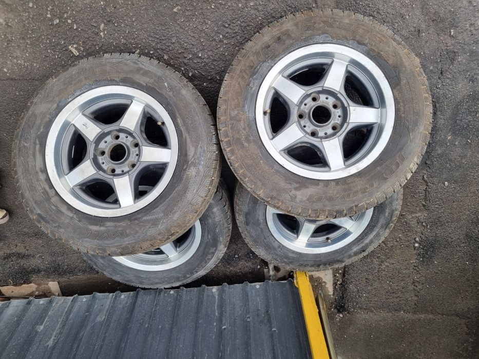 Диск с шинами 205 70 R15