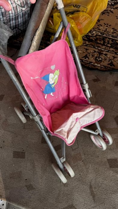 Коляска для куклы