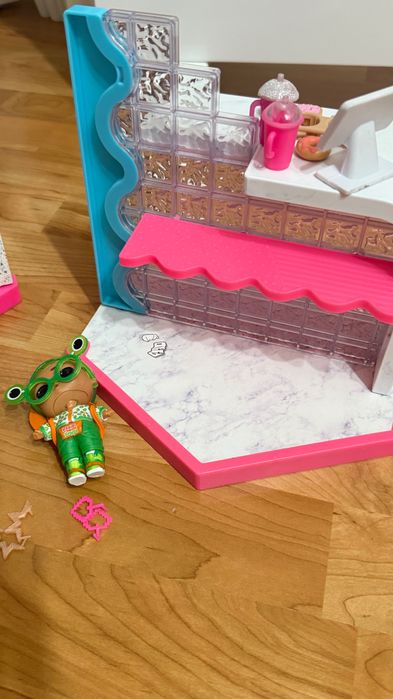 LOL OMG Комплект Mall of Surprises.