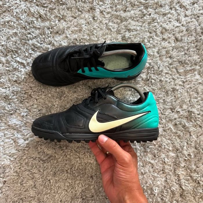 Сороконожки NIKE CTR360