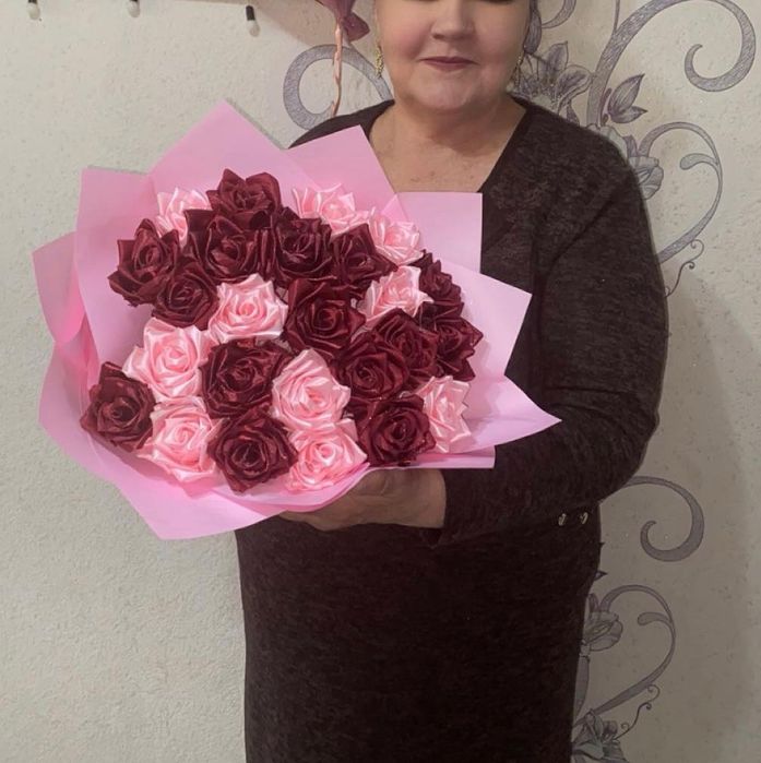 Цветы из атласной ленты на заказ