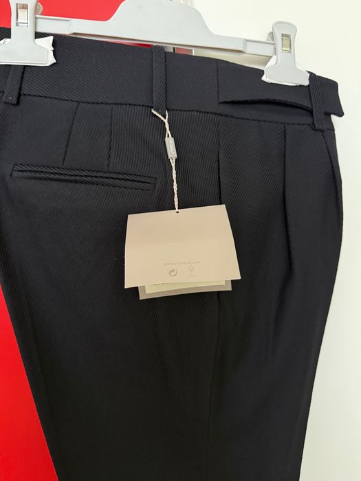 Pantaloni NOI, negri eleganți, M