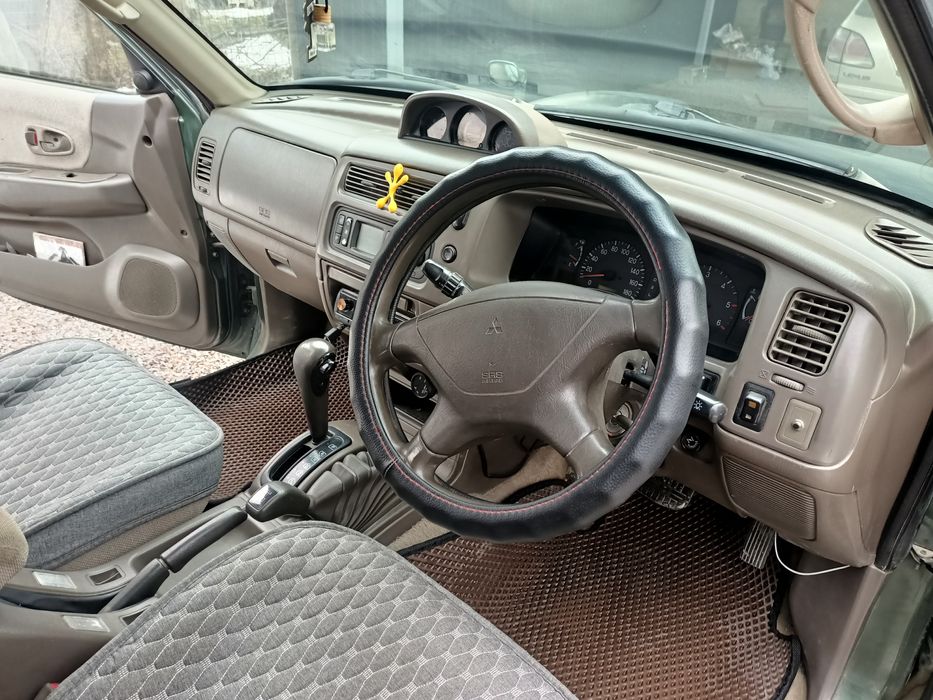 Митсубиси Челленджер