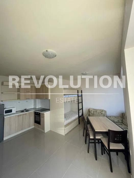 Дава се под наем Двустаен апартамент в с. Кичево, Област Варна - 50 кв.м за 300 € - Снимка #1