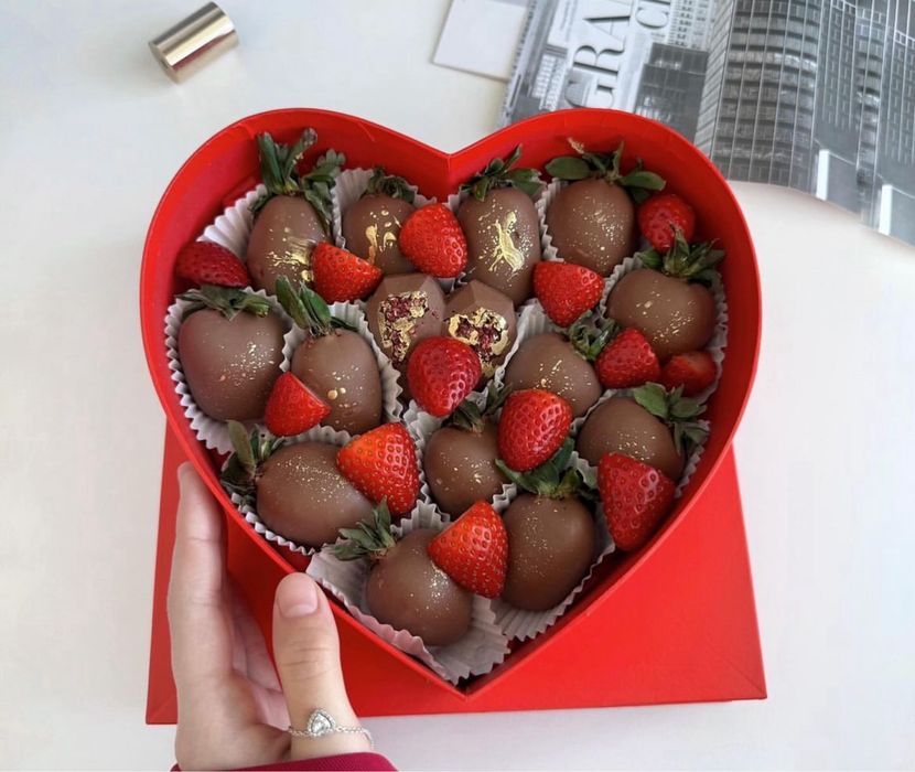 клубника в шоколаде