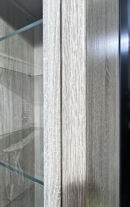 Шкаф витрина напольный