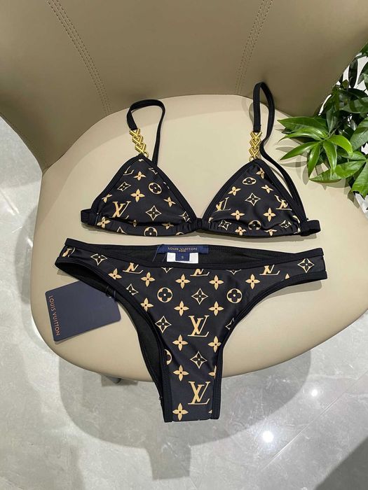 Aduc pe comanda Costume de baie LOUIS VUITTON orice model