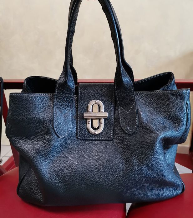 Дамска чанта от естествена кожа