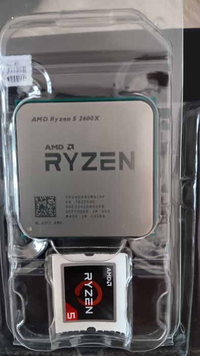 Procesor Ryzen 5/2600X + cooler.