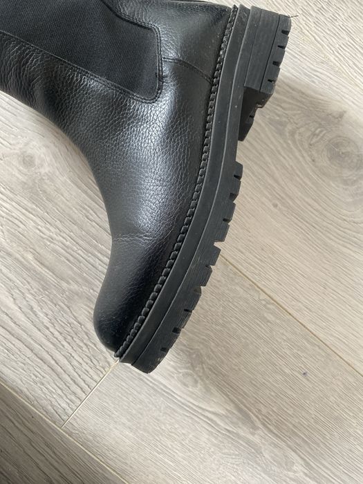 Зимние челси, почти новые