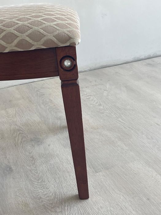 Стулья для зала,гостинной