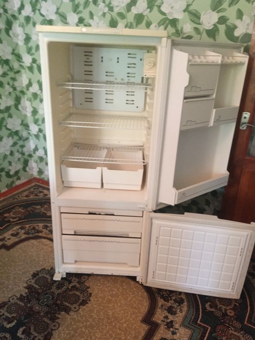 Холодильник продам