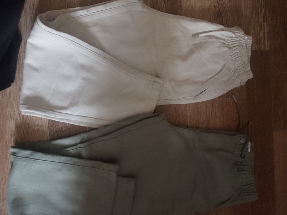 Продам летние джинсы 2 пары