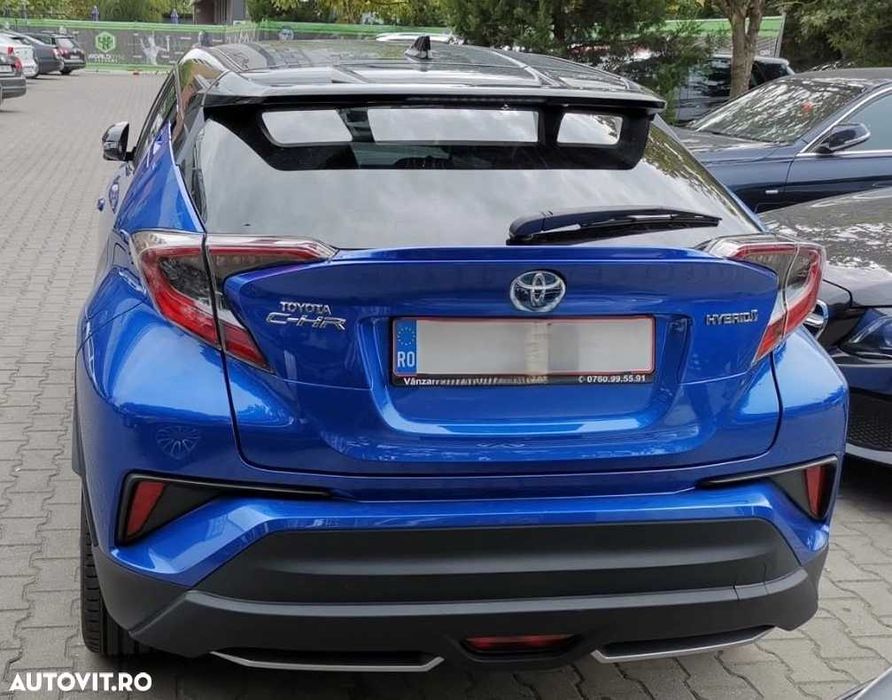 Toyota C-HR 1.8 Hybrid Style Bi-Tone, Piele