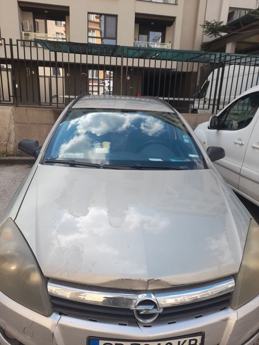 Преден капак за Опел Астра Н комби 2005г бензин