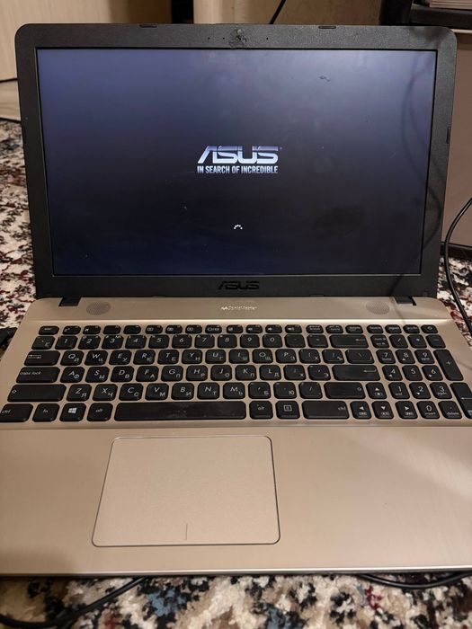 Продам ноутбук ASUS