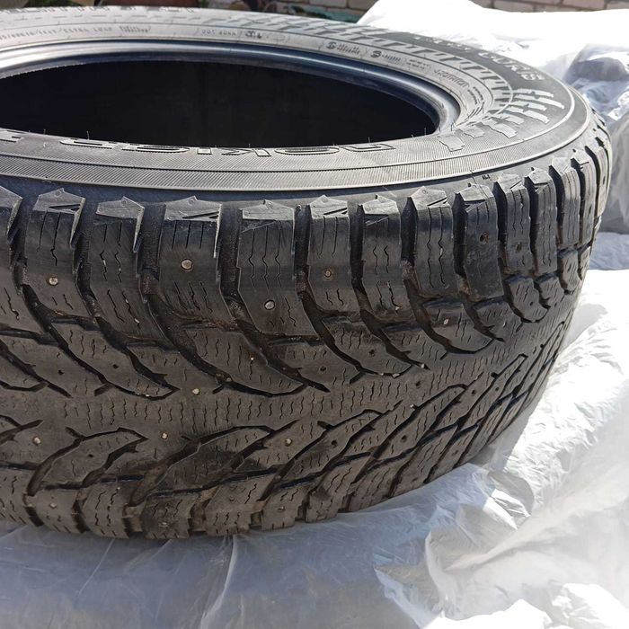 Легковые шины Nokian Tyres Hakkapeliitta 9 SUV