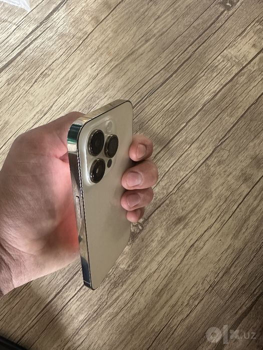 IPHONE14pro gold rang