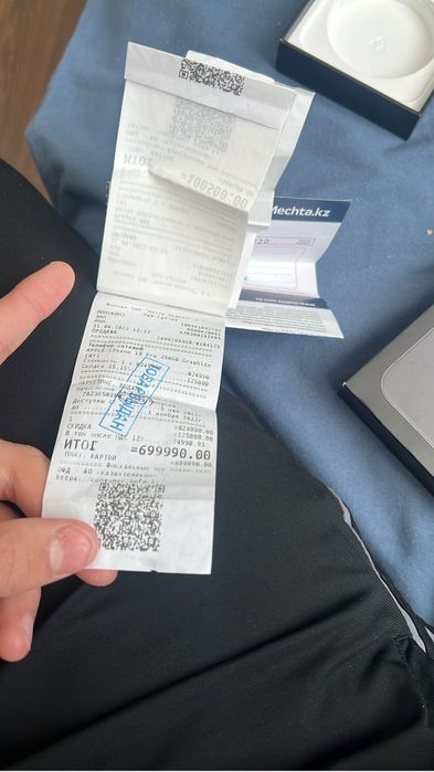 продам айфон 13 про !