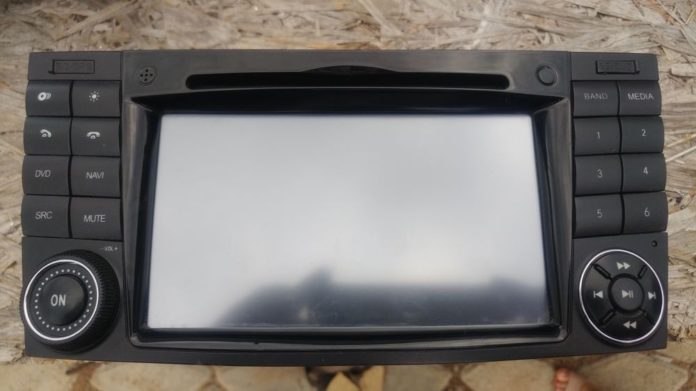 Магнитола от мерса W211