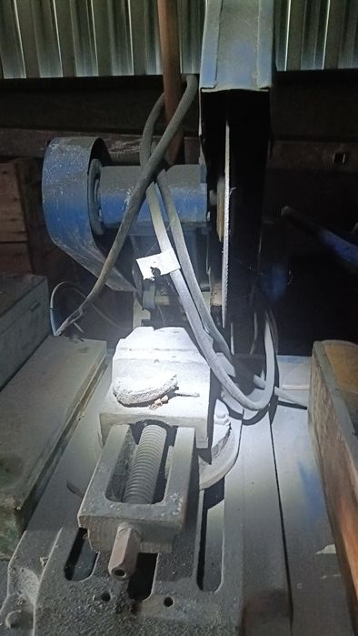 Продам станок для резки металла